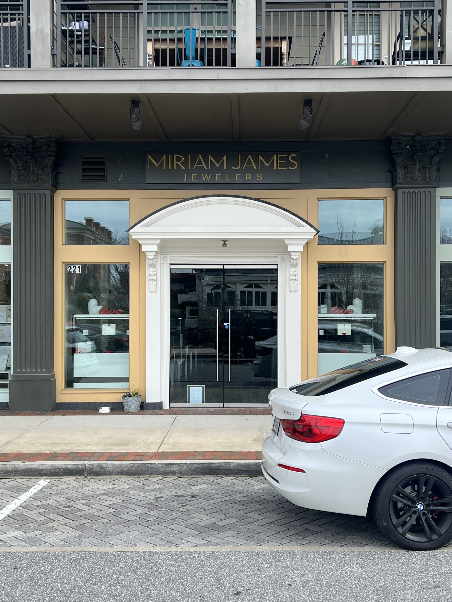 Miriam James Jewelers storefront sign